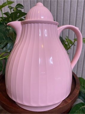 VTG Crown Corning Thermique Pink Coffee Carafe Insulated Pitcher cottagecore